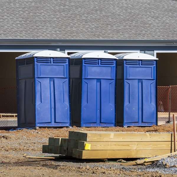 what is the cost difference between standard and deluxe portable toilet rentals in Light Oak NC